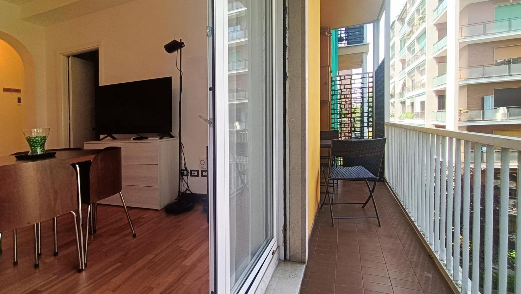 Sahi - Via Dei Ciclamini Mm1 Primaticcio, Stadio San Siro, Ospedale San Carlo มิลาน ภายนอก รูปภาพ